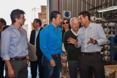Las inversiones no llegan, y los distritos salen a buscarlas