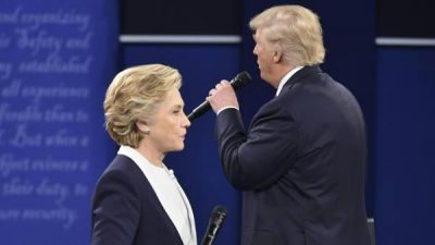 Trump y Clinton, empatados en la recta final tras el anuncio del FBI