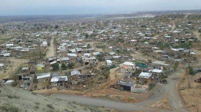 Diez mil familias viven en m�s de 60 tomas en Neuqu�n y la comarca petrolera