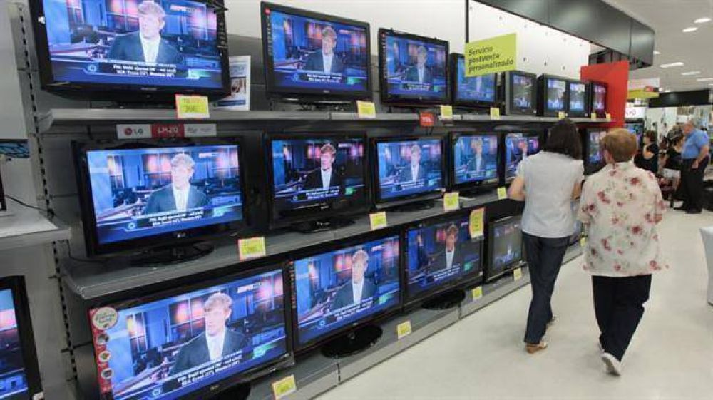 Evalan ampliar la reduccin de aranceles a la importacin de televisores, celulares y otros productos electrnicos