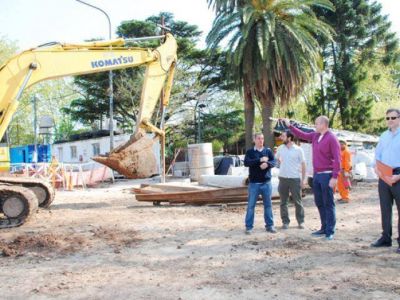 Avances para el bajov�as de Bernal