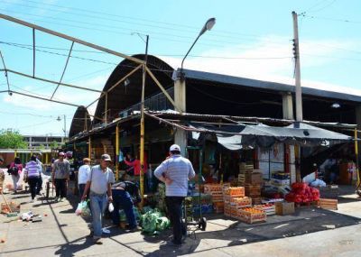 Analizan reformar y mudar parte de la feria de Capital