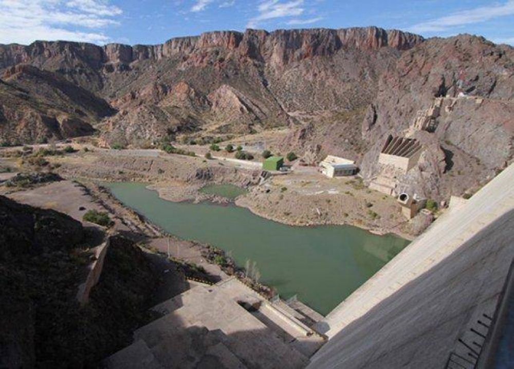 Se necesitan 15 millones para re-acondicionar el hermoso camino del Ca��n del Atuel
