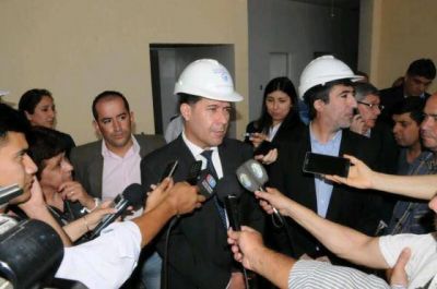 Fondos Extra. Casas expuso su malestar por los $2.500 millones