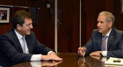 Massa pedir� aumentar impuestos al juego, miner�a y bancos para financiar Ganancias