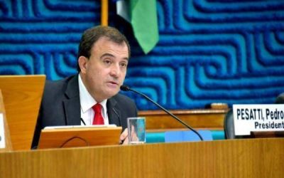El pliego del Agente Financiero divide las aguas y acusan direccionamiento