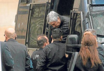 L�zaro B�ez pidi� la nulidad de la indagatoria