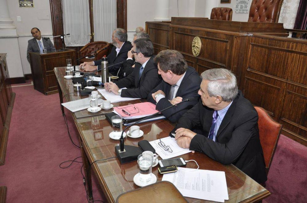 Senado: Se realizaron audiencias para cubrir cargos en juzgados de familia de la provincia 