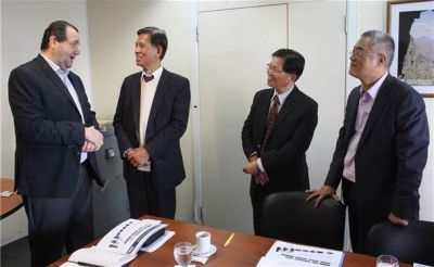 El embajador de Taiw�n recorre municipios del interior para invertir en energ�as renovables y gesti�n de residuos