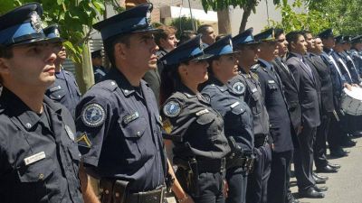 Naci�n prometi� 1.200 efectivos y a San Juan s�lo llegaron poco m�s de 30