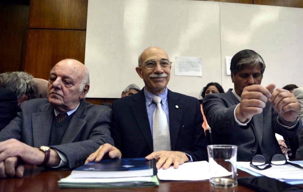 Valerio ante cr�ticas y apoyos repetidos