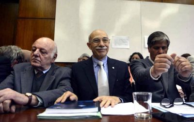 Valerio ante cr�ticas y apoyos repetidos