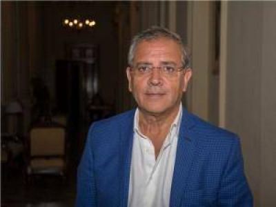 Tres inversores interesados en la instalaci�n de una f�brica de bater�as de litio en Jujuy