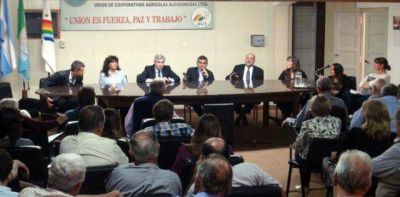 UCAL plante� ante la AFIP la asfixia impositiva que sufren las cooperativas