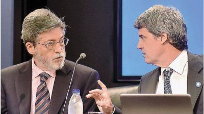 El Gobierno admite que la modificaci�n en las escalas de Ganancias puede pasar para 2017