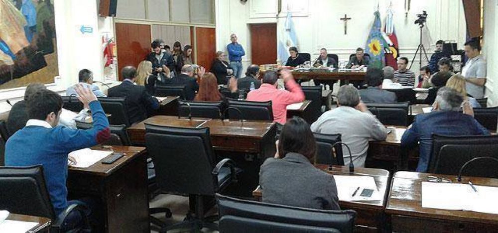 El Concejo de Lan�s tratar� el llamado a licitaci�n por luminarias