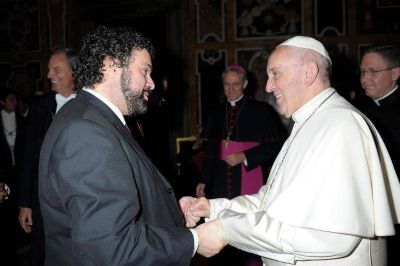 Claudio Epelman, entre los 100 l�deres religiosos que recibi� el Papa Francisco