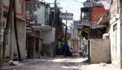 La Villa 21-24 exigi� justicia por el femicidio de �lida