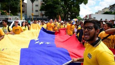 Los estudiantes marchan en Venezuela contra Nicol�s Maduro