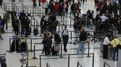 Viajes a EE.UU.: los tr�mites de migraciones se podr�n realizar en Ezeiza