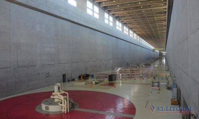 Reparan turbinas deterioradas y prev�n la construcci�n de defensas para Apip� e Ituzaing�