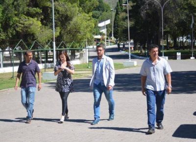  Invertir�n casi $10 millones para la remodelaci�n del m�tico Ave F�nix