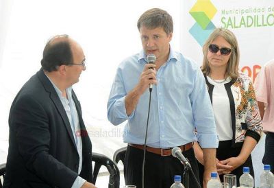 �El Intendente quiere todos los d�as conseguir cosas para Saladillo�