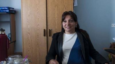 Luc�a Corpacci entregar� cien escrituras a vecinos del asentamiento Cristo Rey