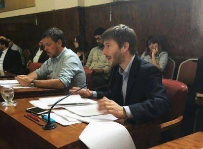 Emergencia econ�mica: AM exige a Arroyo una rendici�n de cuentas