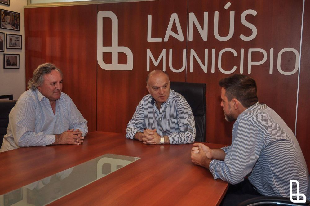 Lan�s: Grindetti recibi� al ministro de producci�n bonaerense