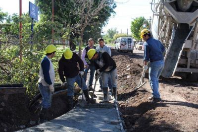 De a poco la ciudad se viste de obras