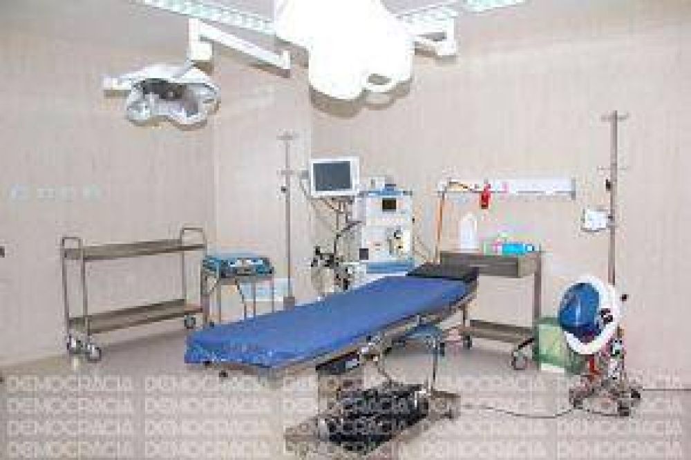 Cl�nica La Peque�a Familia inaugur� la nueva unidad de cirug�a ambulatoria