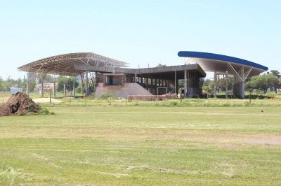 Confirmaron que en 15 d�as ser�n retomados los trabajos de construcci�n en la terminal de �mnibus