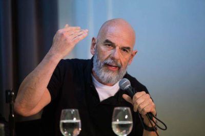 Javier Grosman brind� una charla de la mano del Centro PAIS