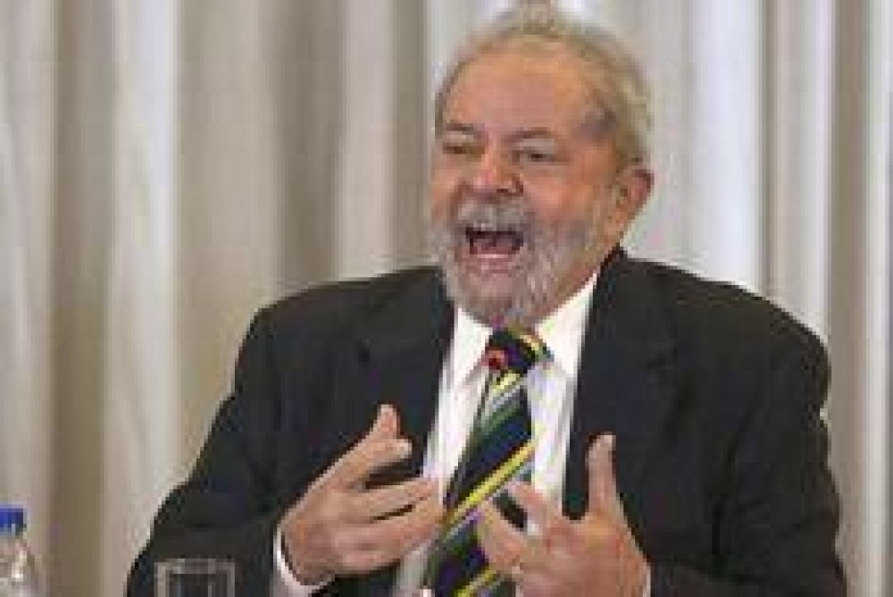 Lula quiere encender a la militancia