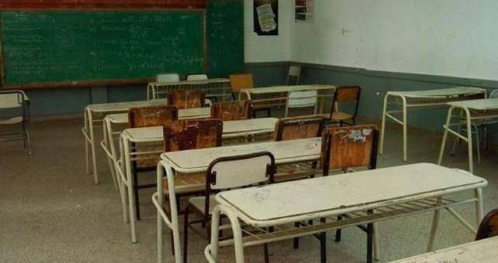 Otras 48 horas de paro de docentes santafecinos por reapertura de paritarias