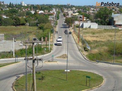 Piden ordenar el tr�nsito vehicular de autos y motocicletas en el barrio El Ba�ado