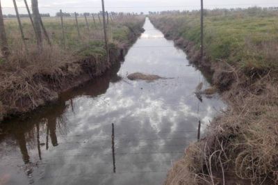 Buscan prevenir las consecuencias ocasionadas por canales clandestinos