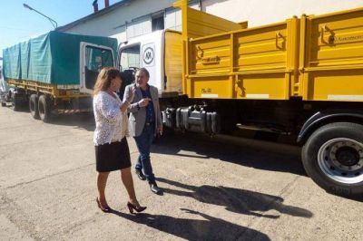 Incorporaron maquinaria para los trabajos de recuperaci�n de caminos