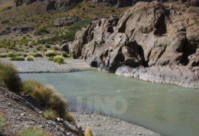 Cornejo aclar� que el art�culo que La Pampa impuso en el Presupuesto no afecta a Portezuelo
