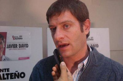 David a favor de la renovaci�n del Gabinete