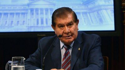 Pereyra dijo que no pretenden una reforma laboral