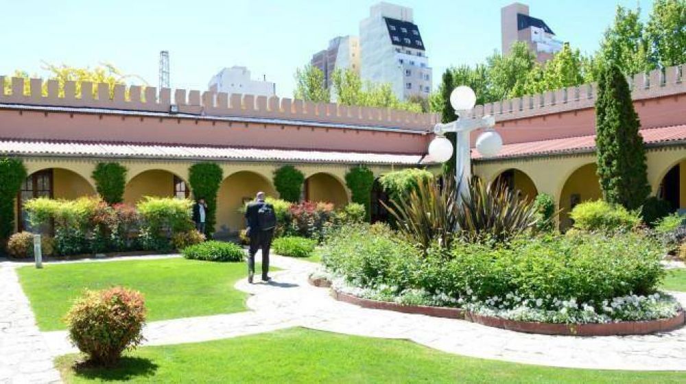 La Provincia sumar� 2.000 nuevos cargos durante el a�o pr�ximo