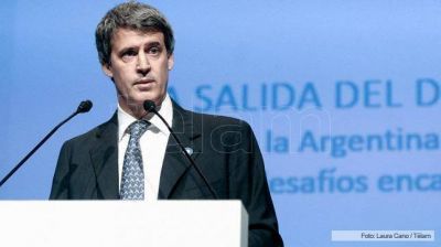 Prat Gay asegur� que el 2017 va a ser un a�o de crecimiento
