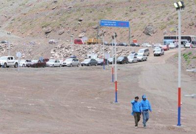 Comenz� a funcionar el complejo aduanero unificado