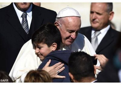Papa: testimoniar la Misericordia en el mundo afianzados en el Jubileo que concluye