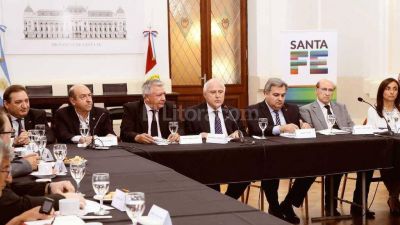 Lifschitz analiz� las problem�ticas sociales con pastores evang�licos de Santa Fe
