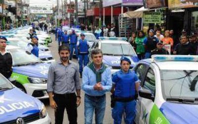 Zabaleta entreg� 20 nuevos patrulleros blindados en Hurlingham