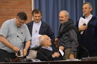 Obispos analizan la situaci�n de las vocaciones y las implicancias de la Laudato si�