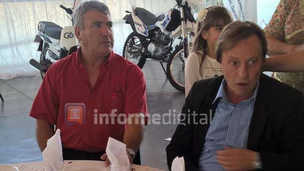 Varisco y Hugo V�squez volvieron a mostrarse juntos